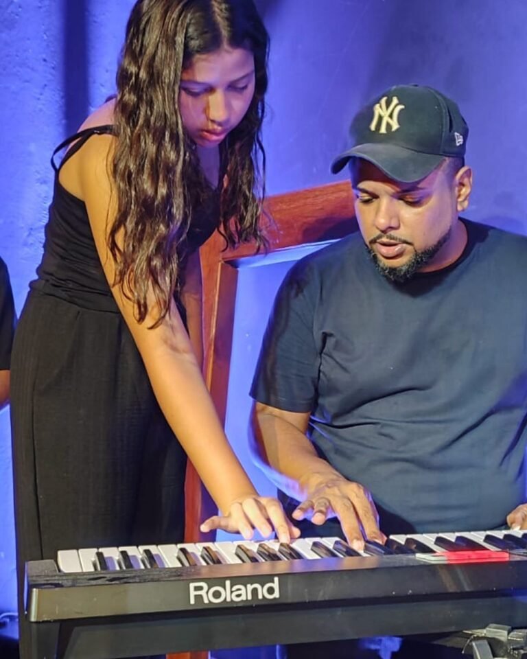 WhatsApp Image 2025-11-20 at 19.09.24 (4)