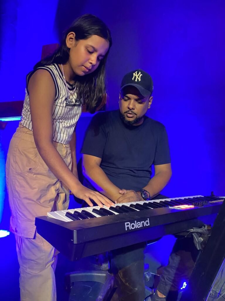 WhatsApp Image 2025-11-20 at 19.09.26